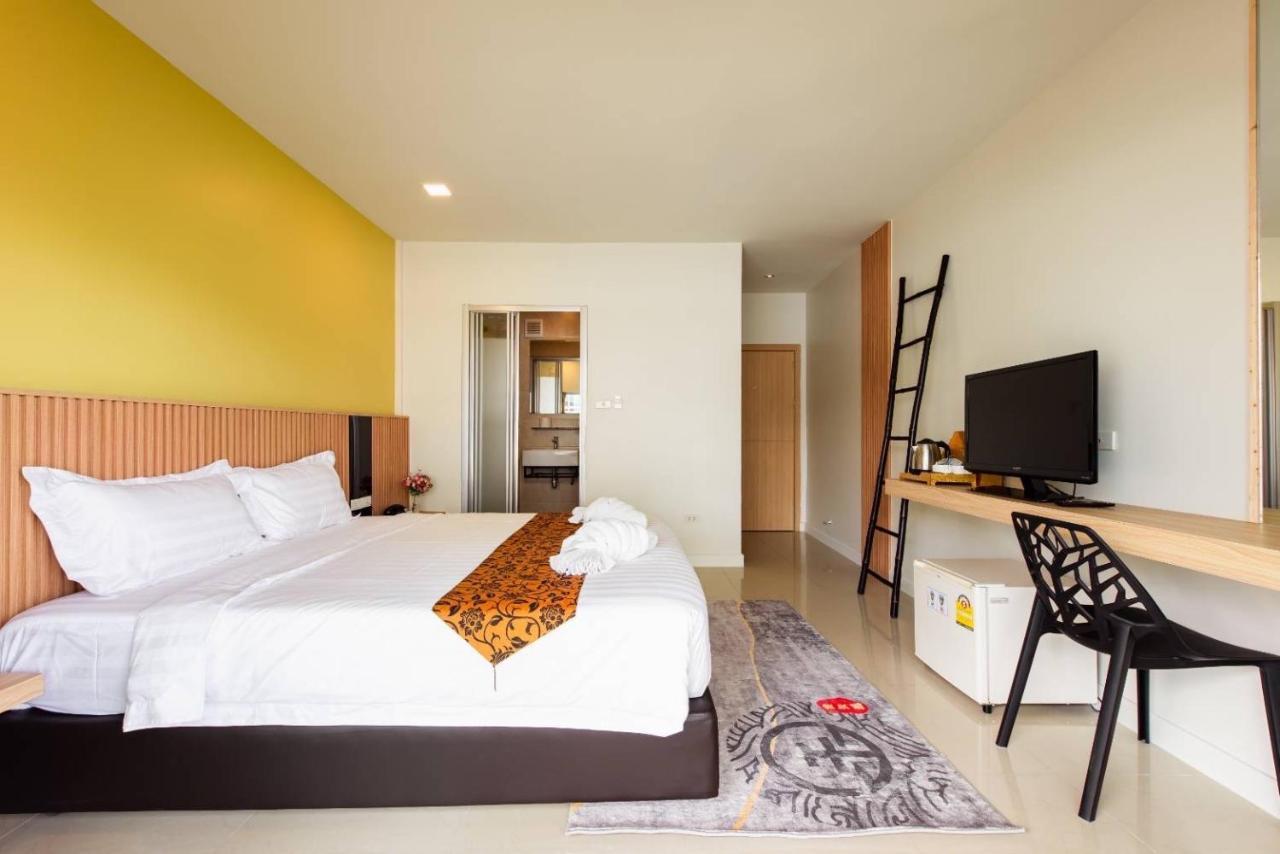The Golden Ville Boutique Hotel And Spa Pattaya Exterior photo